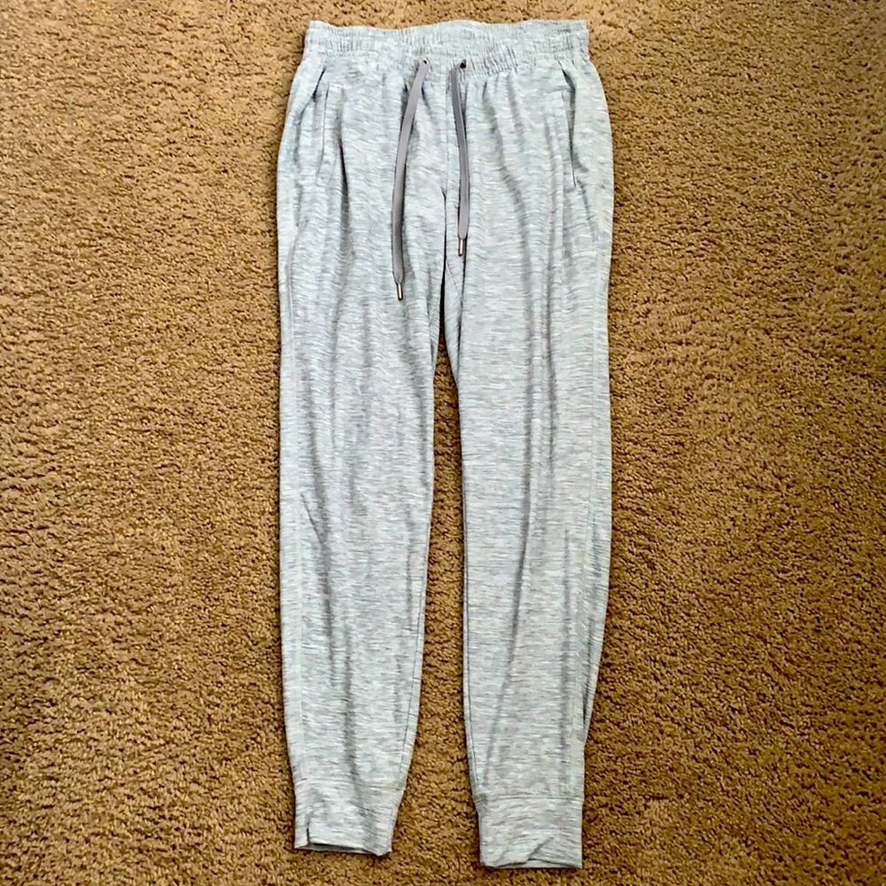 Old Navy Active Breathe On Jogger